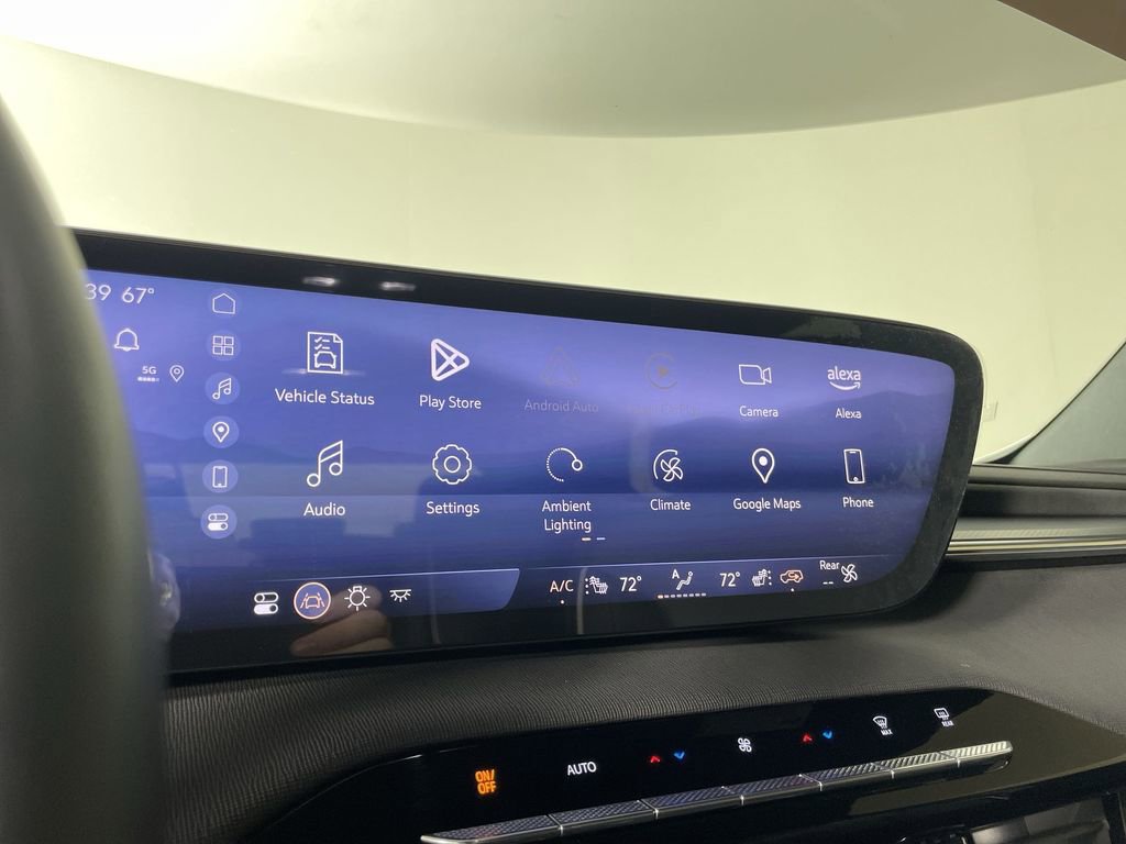 Used 2025 Buick Enclave Sport Touring image 13