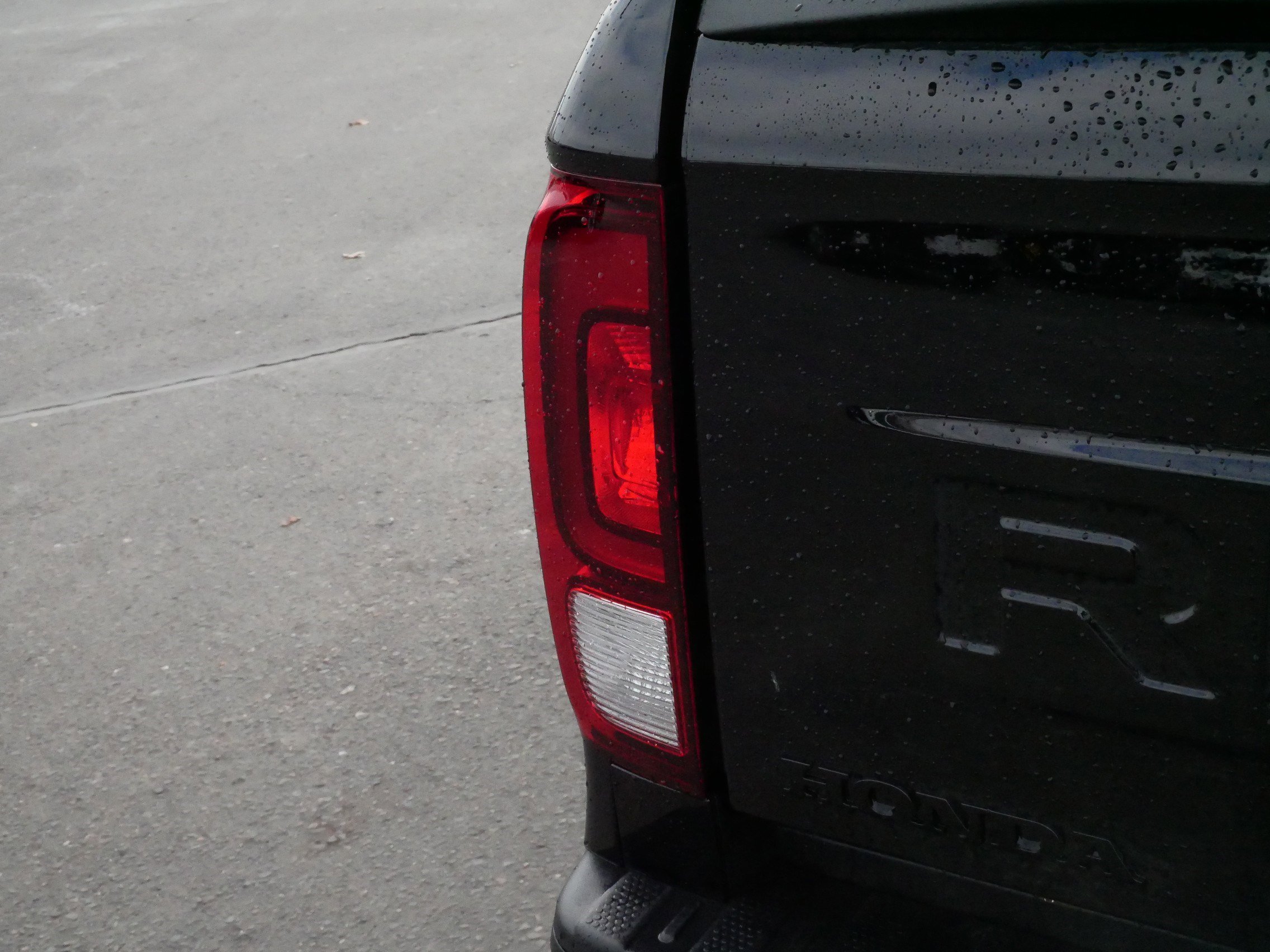 Certified 2026 Honda Ridgeline Black Edition image 17