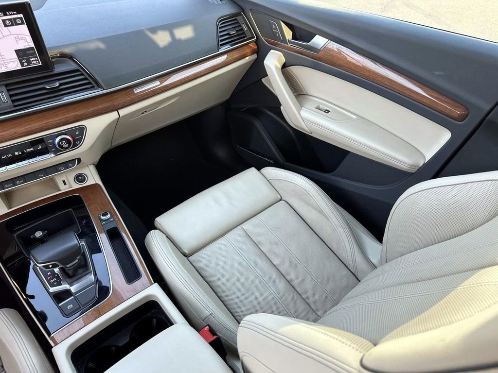 Used 2021 Audi Q5 2.0T Premium Plus w/ Premium Plus Package image 34