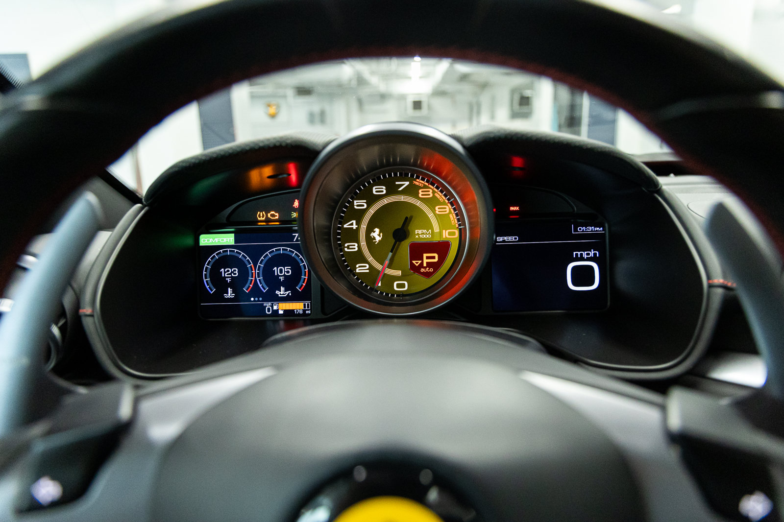 Used 2020 Ferrari Portofino RWD image 54