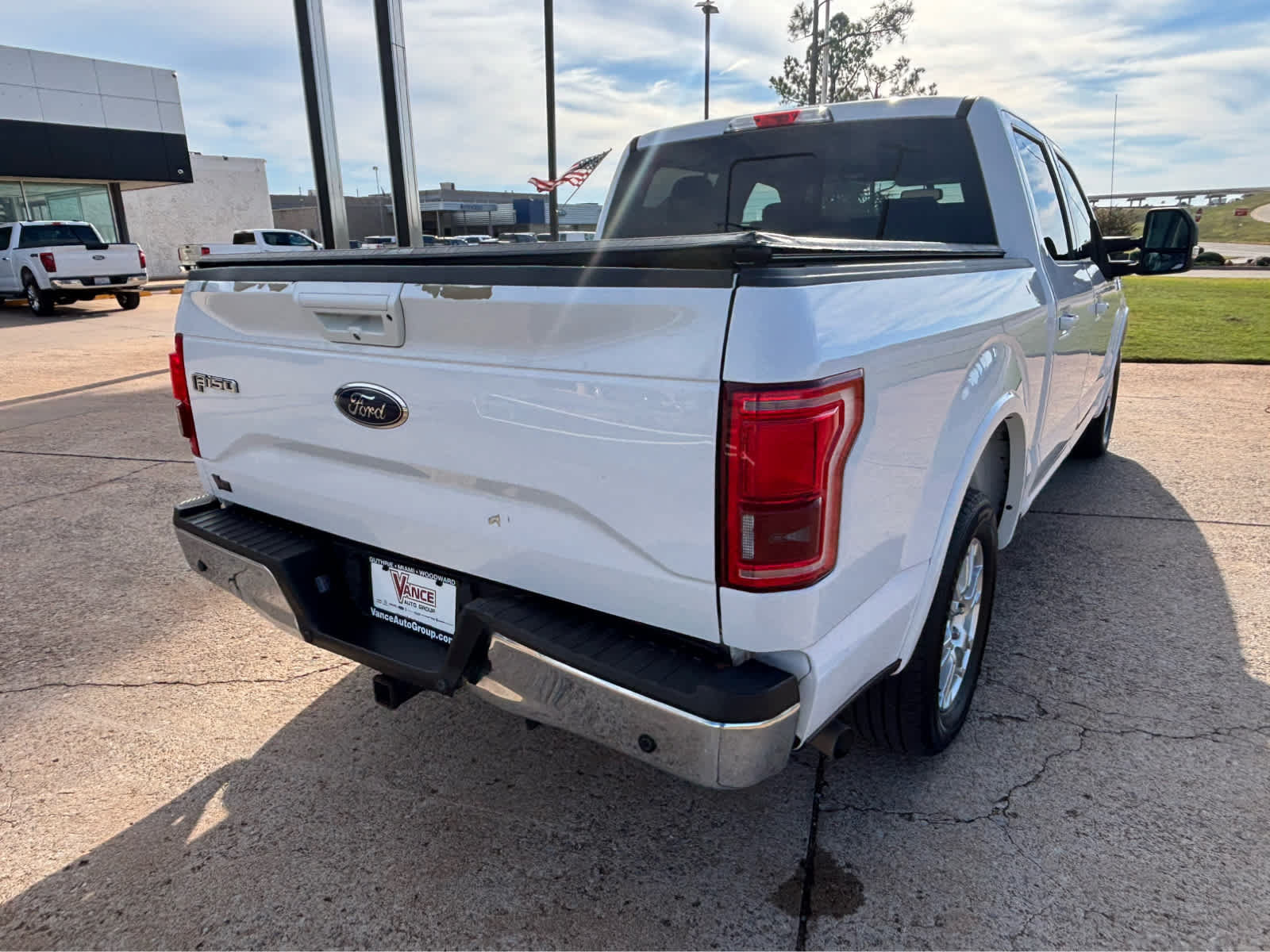 Used 2017 Ford F150 Lariat w/ Equipment Group 501A Mid RWD image 7