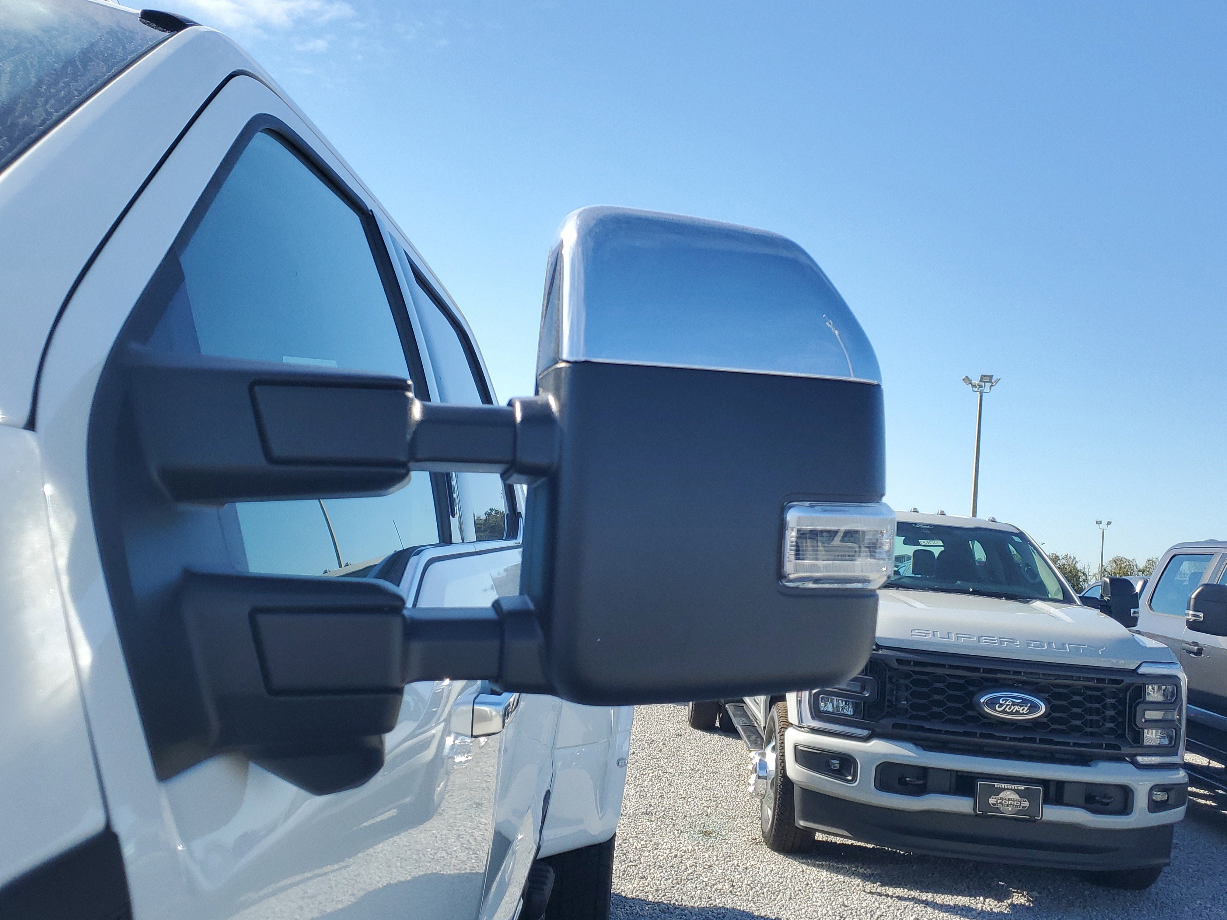 New 2026 Ford F450 Platinum w/ Platinum Plus Package image 5