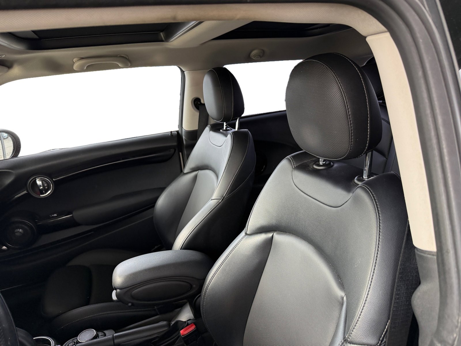 Used 2016 MINI Cooper S FWD image 10