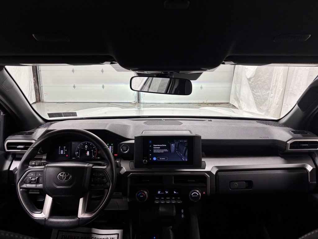 Used 2026 Toyota 4Runner SR5 AWD/4WD image 40