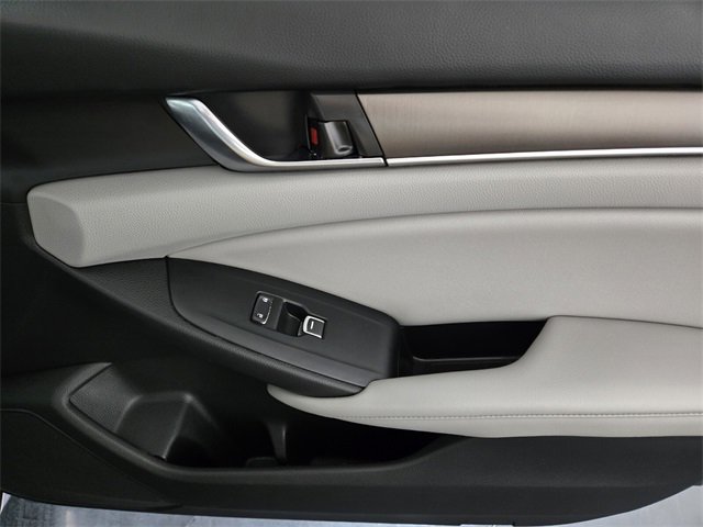 Used 2019 Honda Accord Hybrid image 23