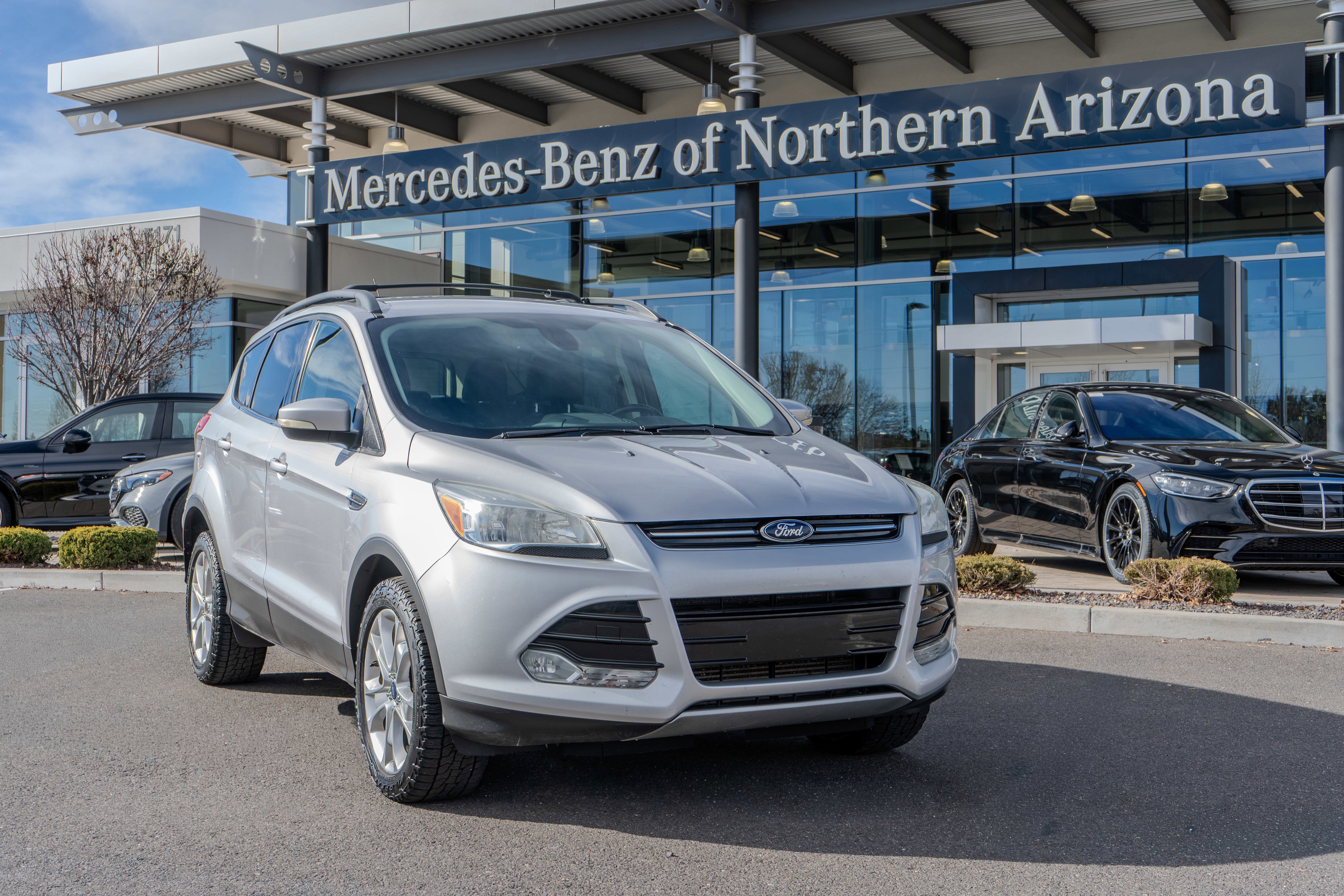 Used 2013 Ford Escape SEL image 1