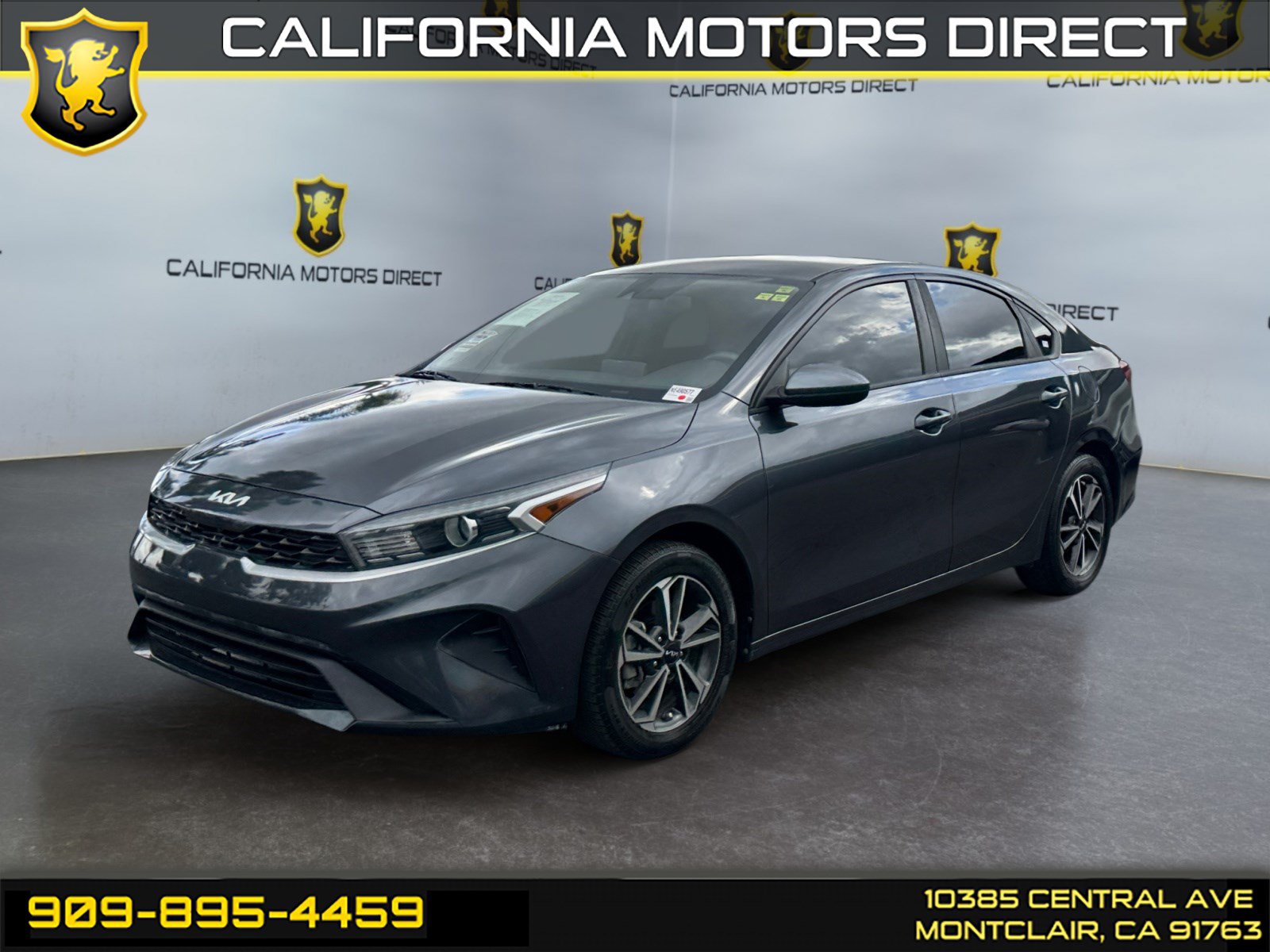 Used 2022 Kia Forte LXS FWD image 1