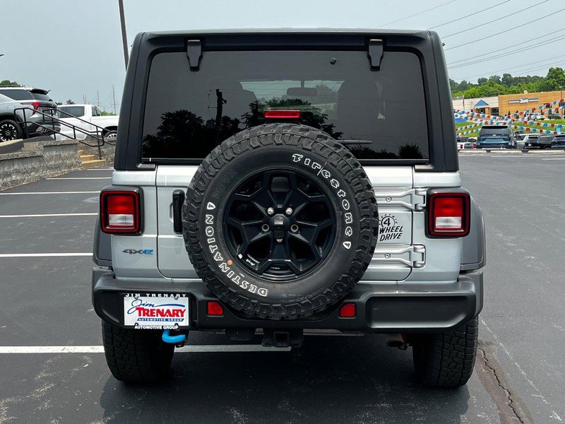 Used 2023 Jeep Wrangler Unlimited image 4