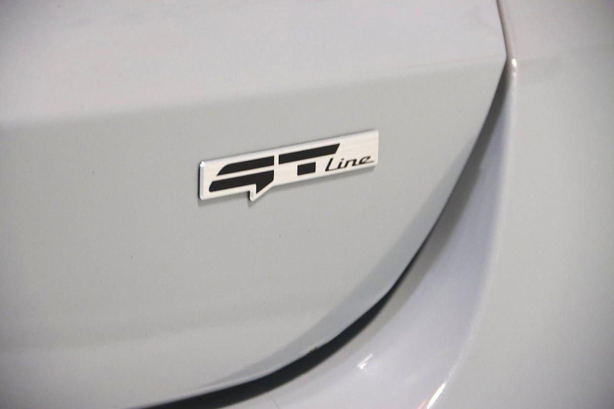 Used 2023 Kia K5 GT-Line image 15