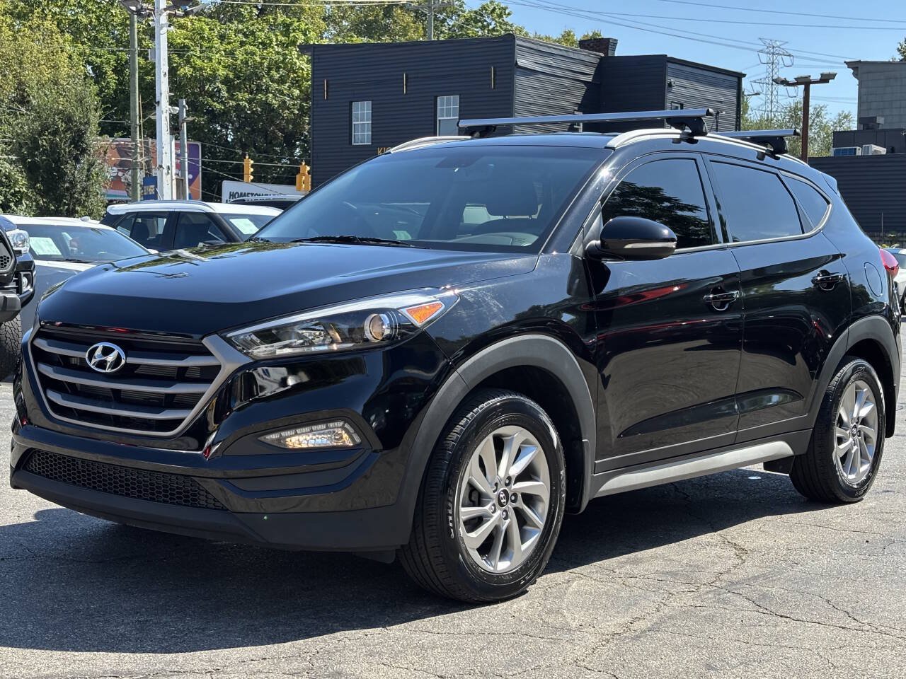 Used 2017 Hyundai Tucson SE Plus AWD/4WD image 4
