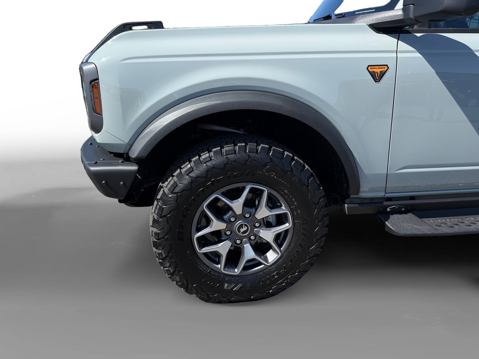 Certified 2024 Ford Bronco Badlands image 9