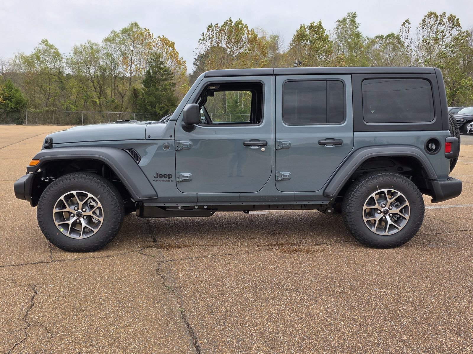 New 2026 Jeep Wrangler Sport S image 4