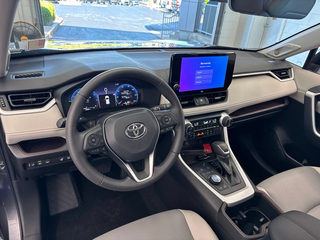 Used 2023 Toyota RAV4 Limited w/ Limited Grade Weather Package AWD/4WD image 18
