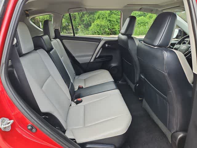 Used 2016 Toyota RAV4 Limited FWD image 18