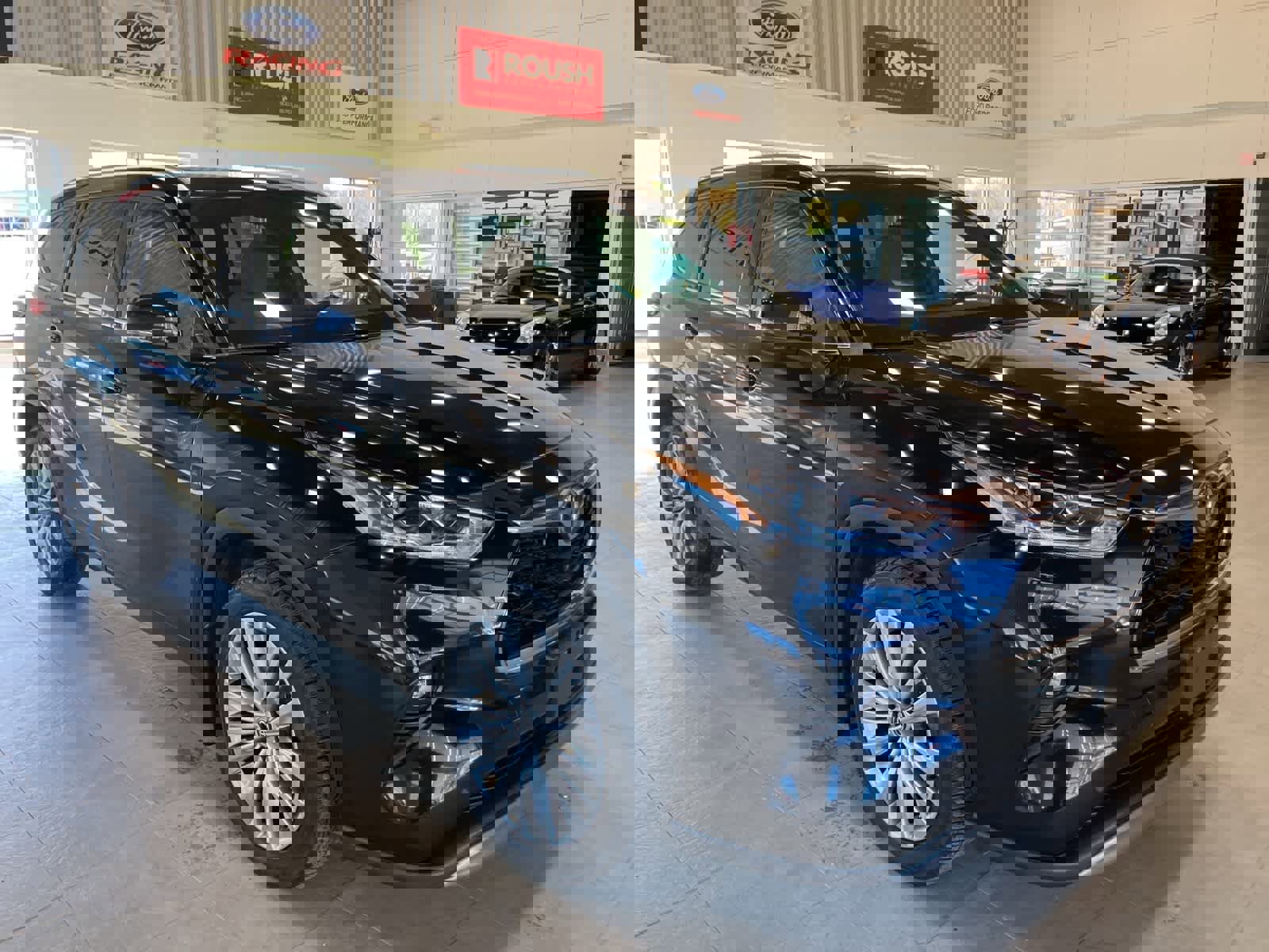 Used 2023 Toyota Highlander L image 3