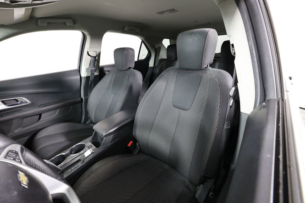 Used 2015 Chevrolet Equinox LT image 11