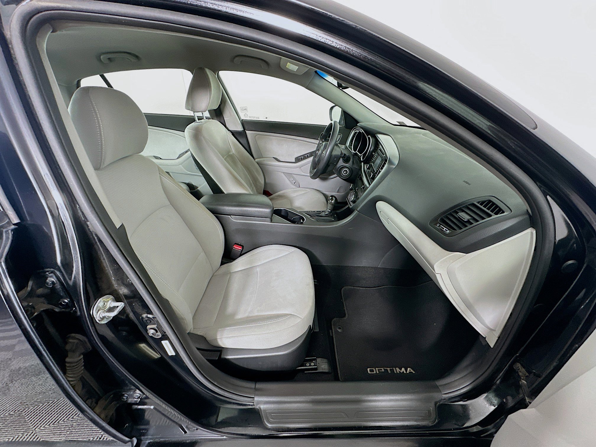 Used 2015 Kia Optima LX w/ LX Convenience Plus Package image 29