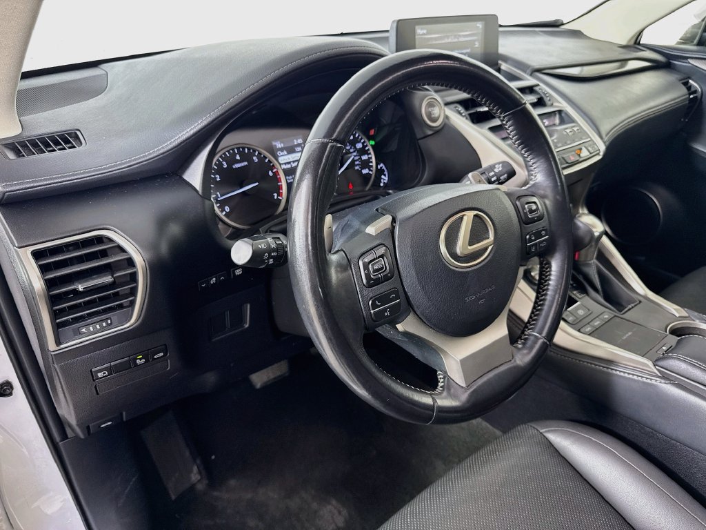 Used 2018 Lexus NX 300 FWD w/ Comfort Package image 9