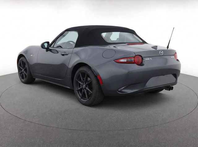 Certified 2023 MAZDA MX-5 Miata Club RWD image 3