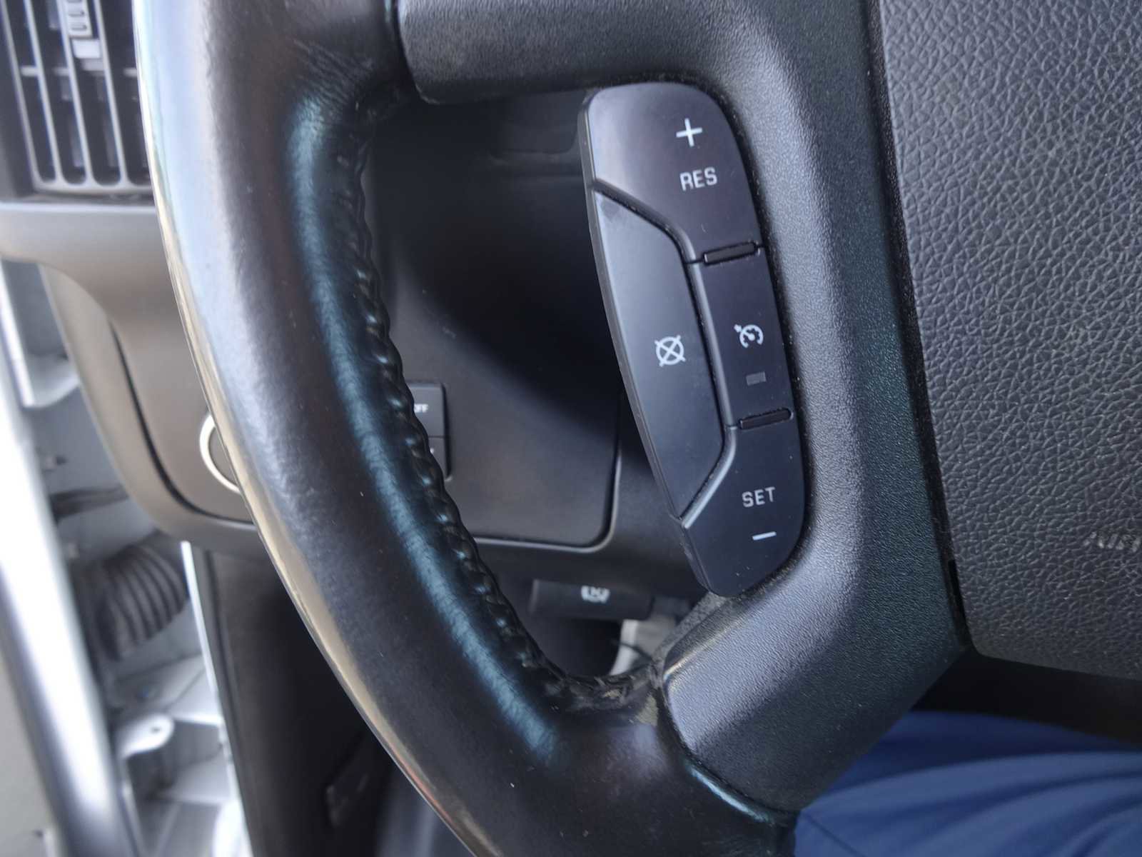 Used 2022 Chevrolet Express 2500 Extended w/ Driver Convenience Package image 16