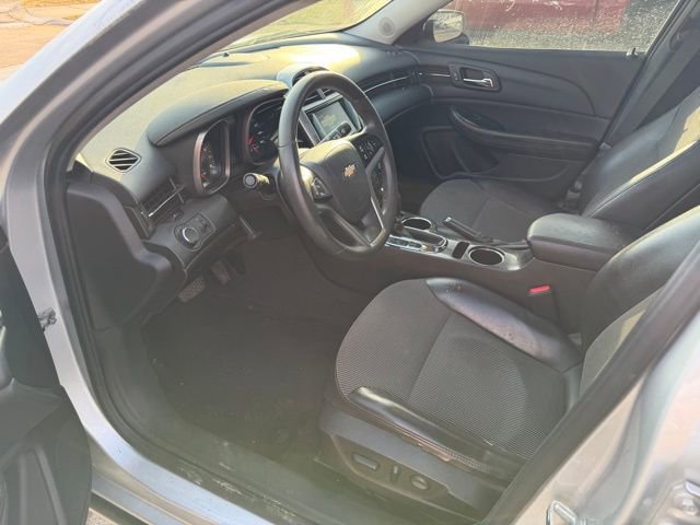 Used 2015 Chevrolet Malibu LT image 3