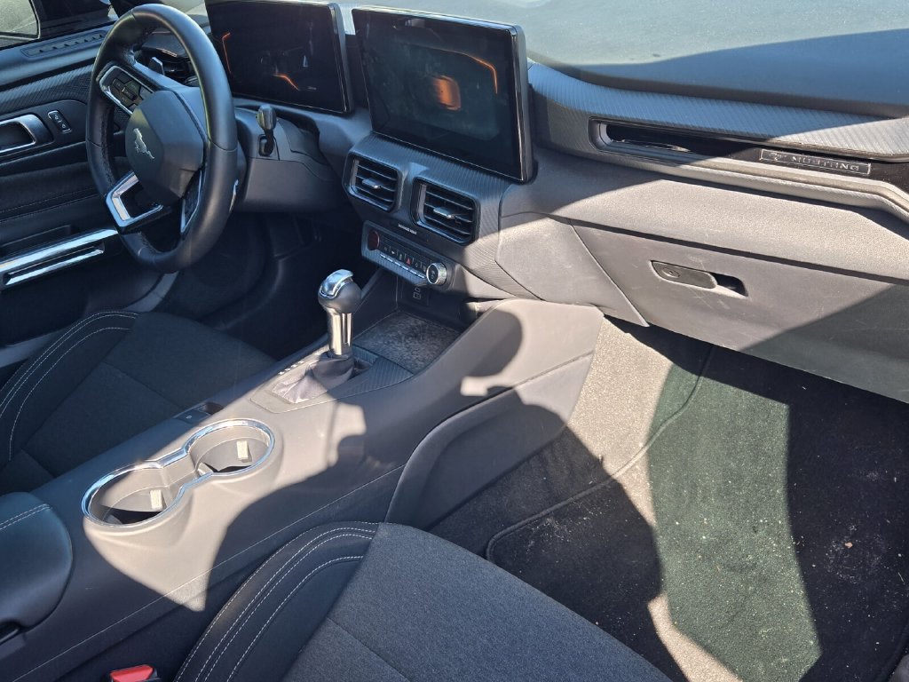 Used 2026 Ford Mustang GT w/ Bronze Appearance Package RWD image 10