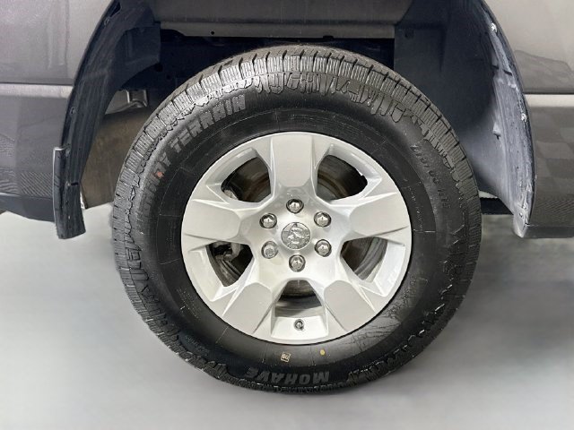 Used 2022 RAM 1500 2WD Quad Cab image 32
