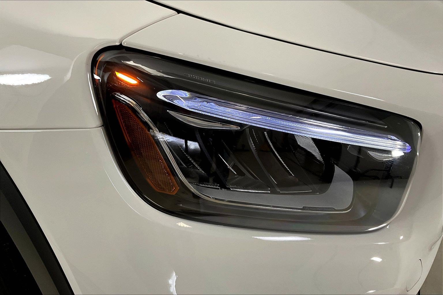 Certified 2026 Mercedes-Benz GLB 250 4MATIC image 32