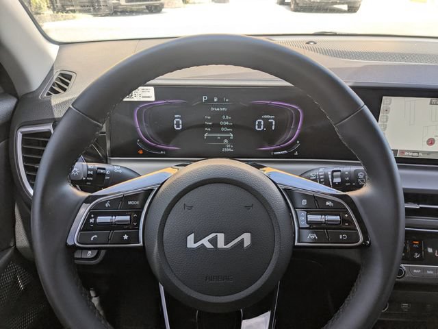 Certified 2025 Kia Seltos S FWD image 31