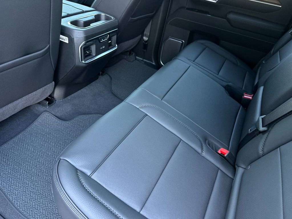 New 2026 GMC Sierra 2500 Denali w/ Denali Reserve Package image 11