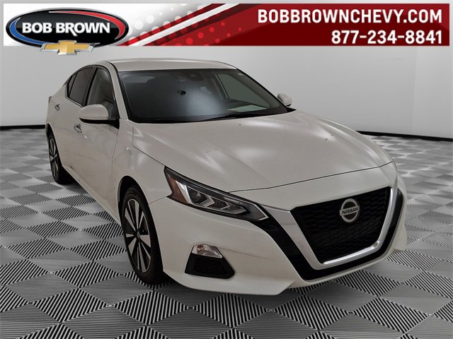 Used 2022 Nissan Altima 2.5 SV image 1
