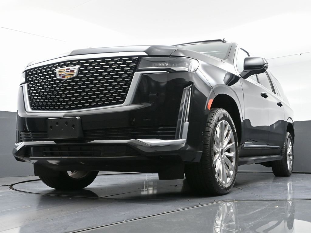 Used 2023 Cadillac Escalade ESV Premium Luxury image 56