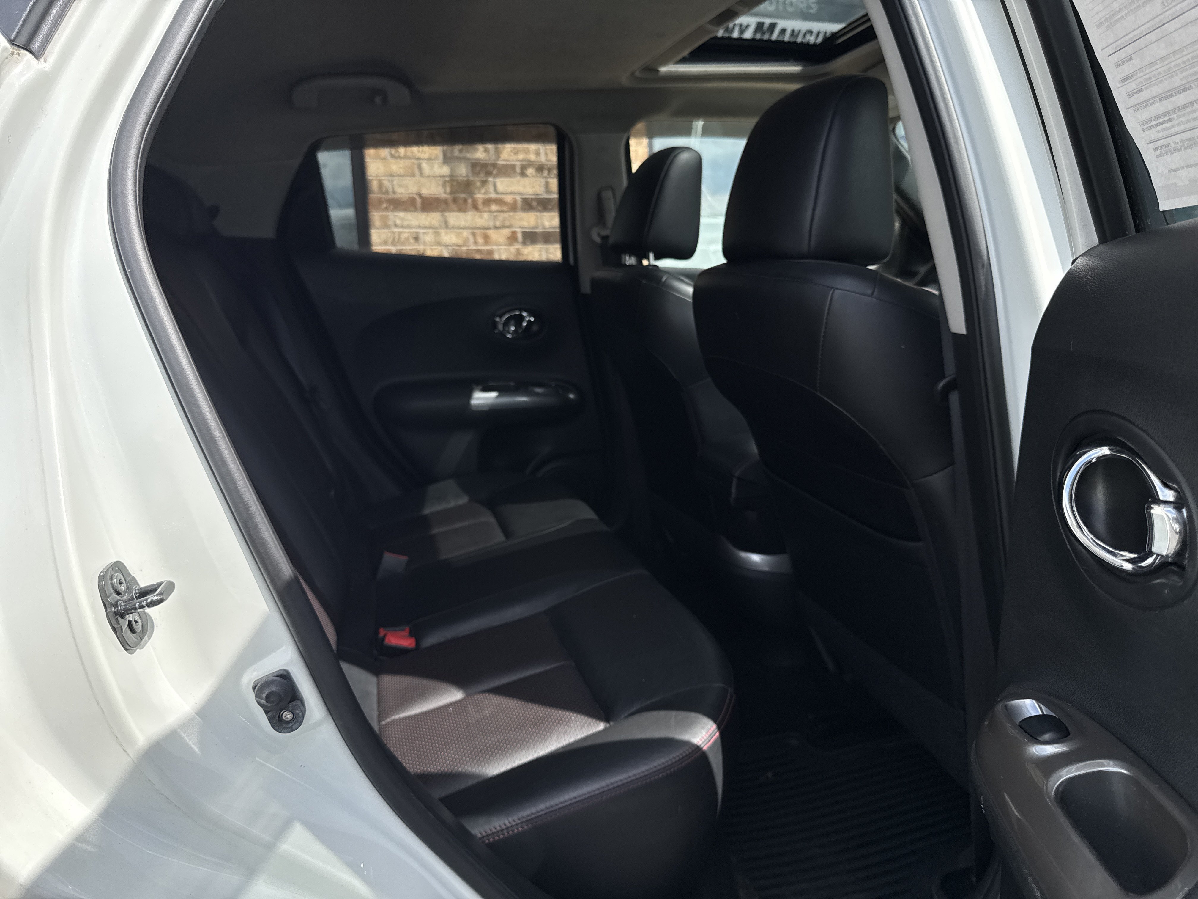Used 2014 Nissan Juke SL AWD/4WD image 13
