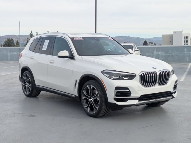 Used 2022 BMW X5 sDrive40i w/ Parking Assistance Package RWD image 3