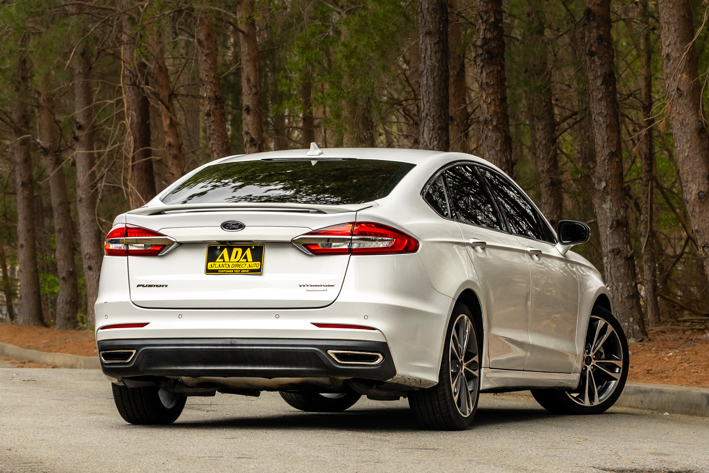 Used 2020 Ford Fusion Titanium image 4