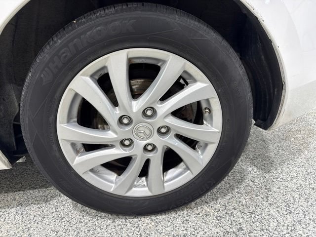 Used 2012 MAZDA MAZDA3 i Touring FWD image 10