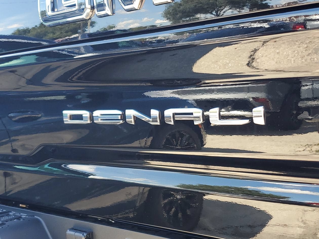 New 2026 GMC Sierra 3500 Denali Ultimate AWD/4WD image 9