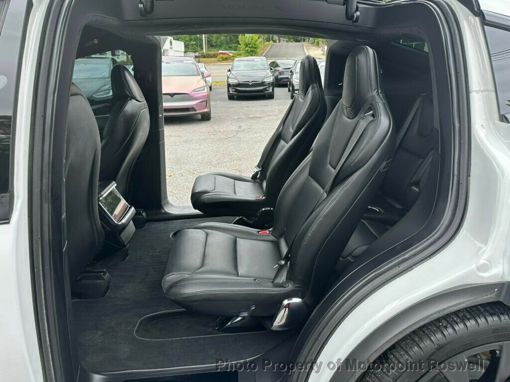 Used 2024 Tesla Model X AWD/4WD image 18