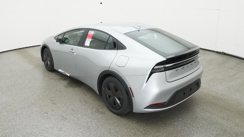 New 2025 Toyota Prius SE image 14