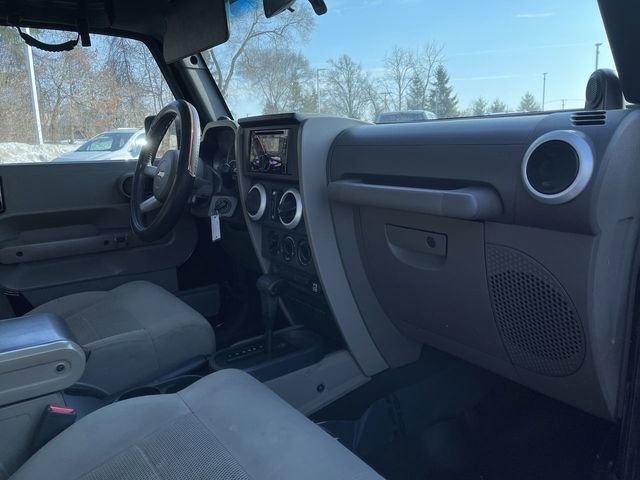 Used 2009 Jeep Wrangler Unlimited Sahara w/ Trailer Tow Group image 25