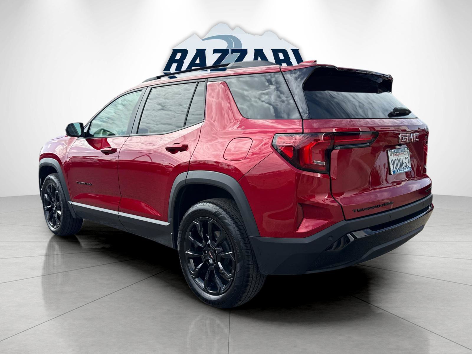 Used 2026 GMC Terrain Elevation w/ Elevation Premium Package AWD/4WD image 5