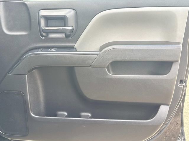 Used 2017 Chevrolet Silverado 1500 Custom w/ Custom Convenience Package RWD image 20