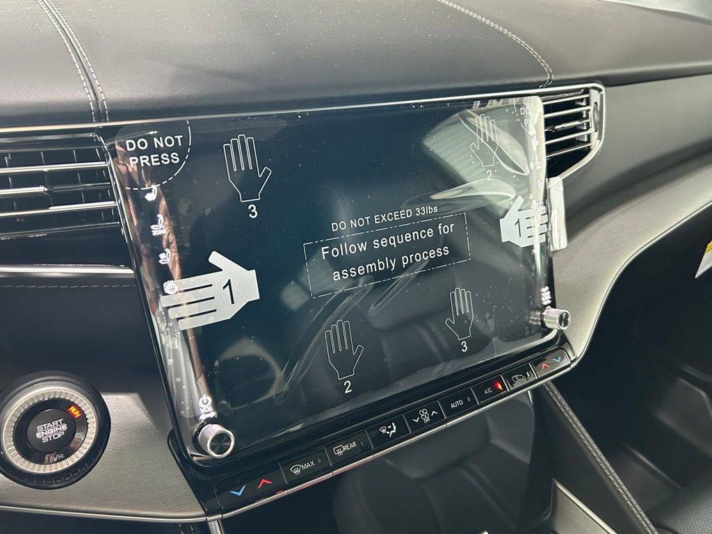 New 2026 Jeep Grand Wagoneer L Limited image 17