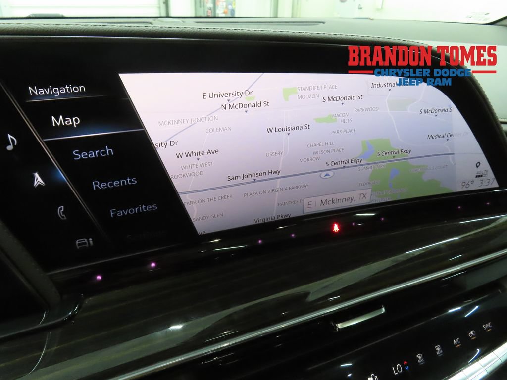 Used 2023 Cadillac Escalade Sport AWD/4WD image 17