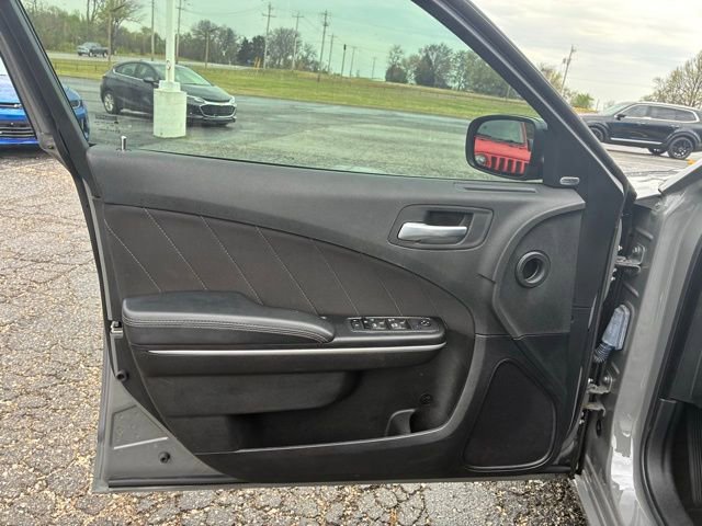 Used 2023 Dodge Charger SXT image 10