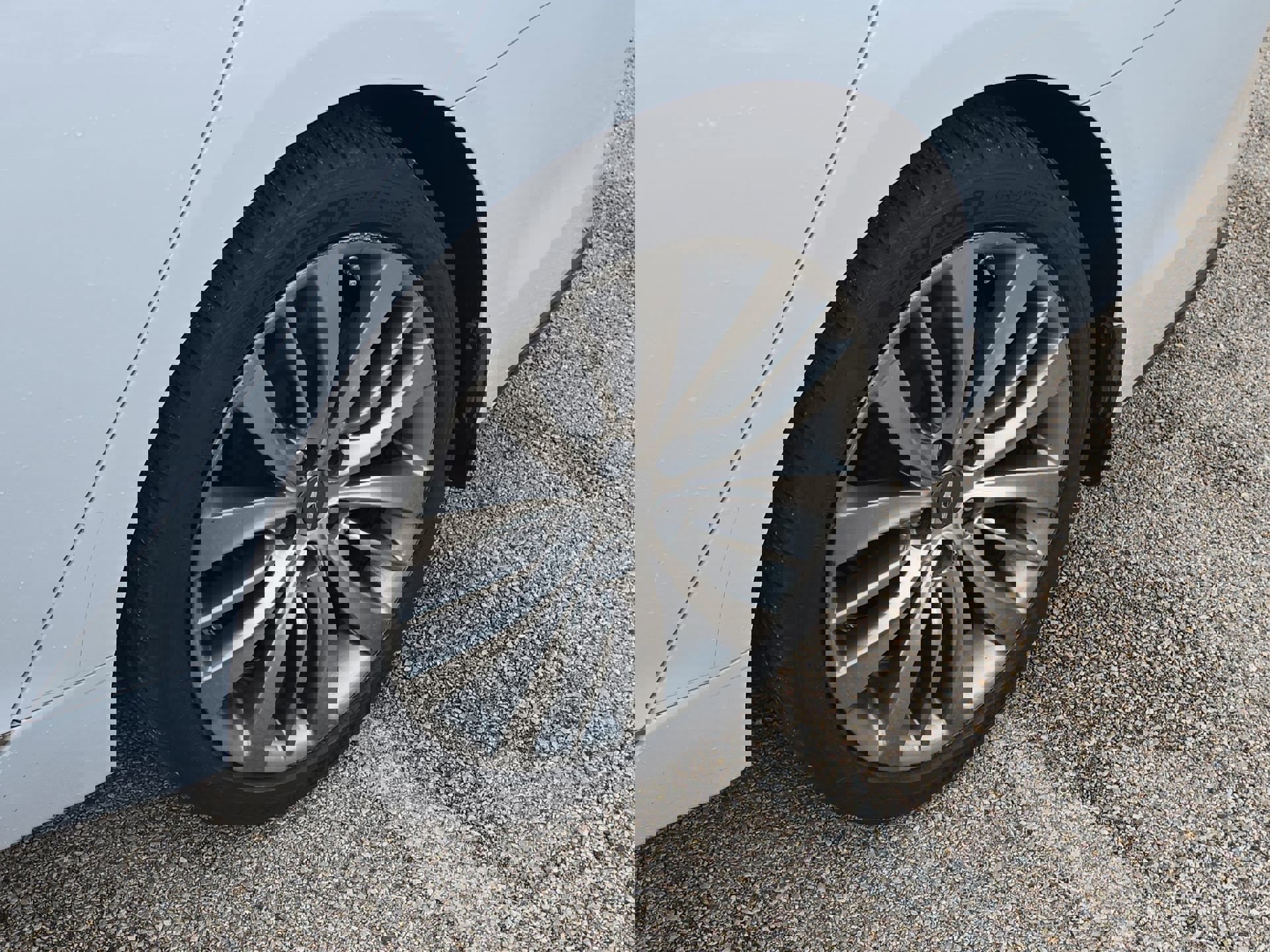 Used 2015 Hyundai Genesis 5.0 image 10