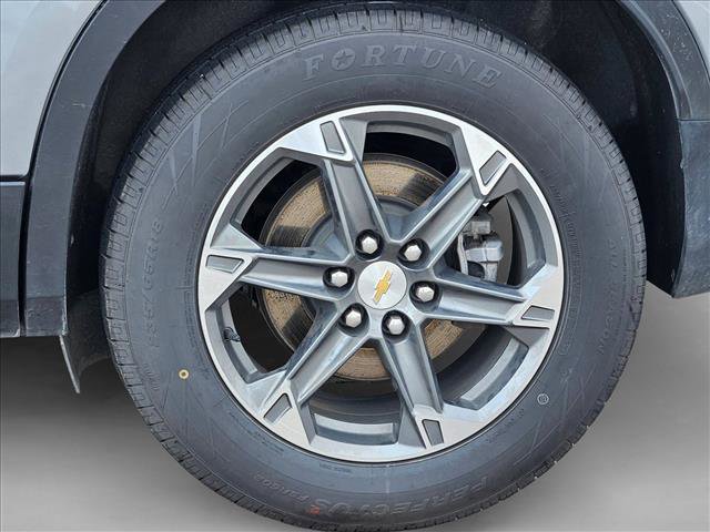Used 2025 Chevrolet Blazer LT AWD/4WD image 14