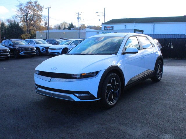 New 2024 Hyundai Ioniq 5 SEL image 3