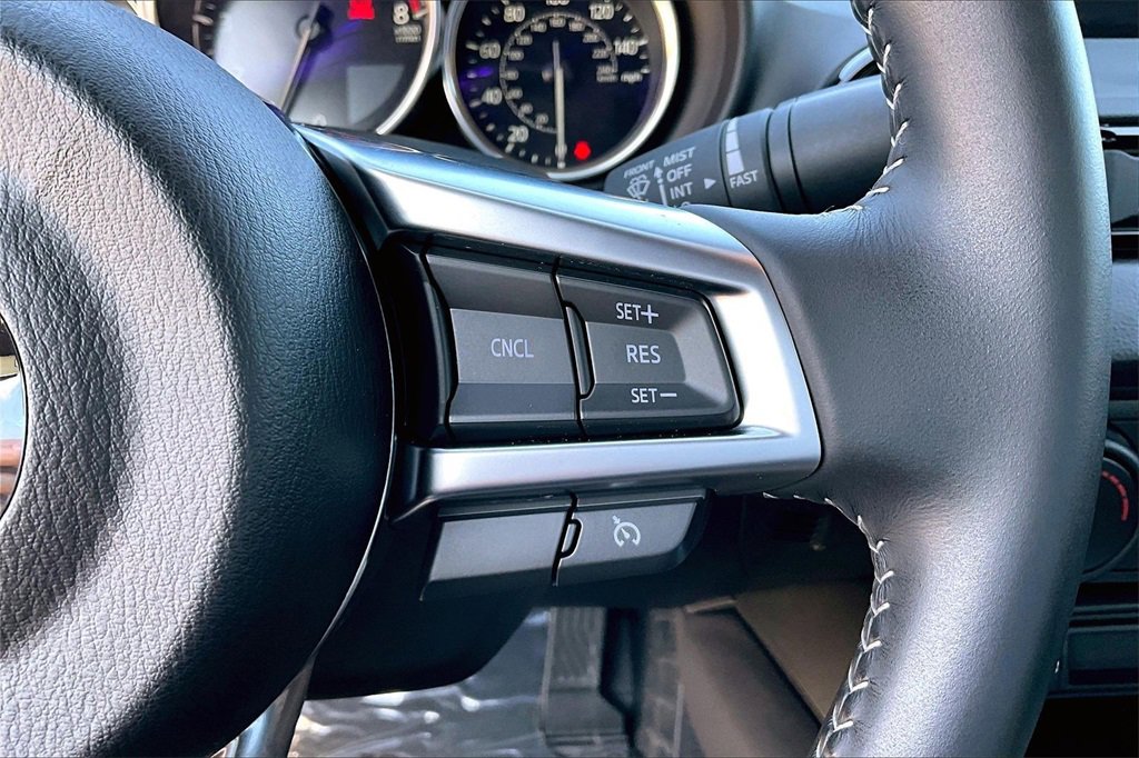 Used 2024 MAZDA MX-5 Miata RF Club image 11