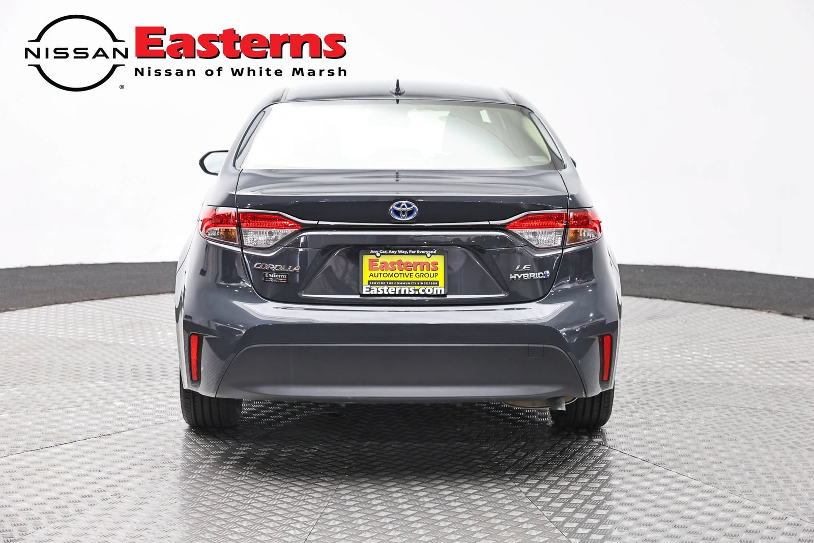 Used 2023 Toyota Corolla LE w/ Carpet Mat Package (TMS) FWD image 6